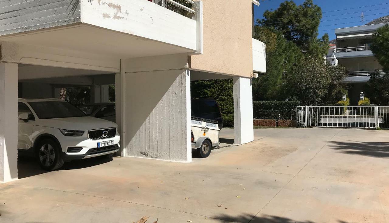 Kleio - Spacious Apartment In Glyfada Athens Exterior photo