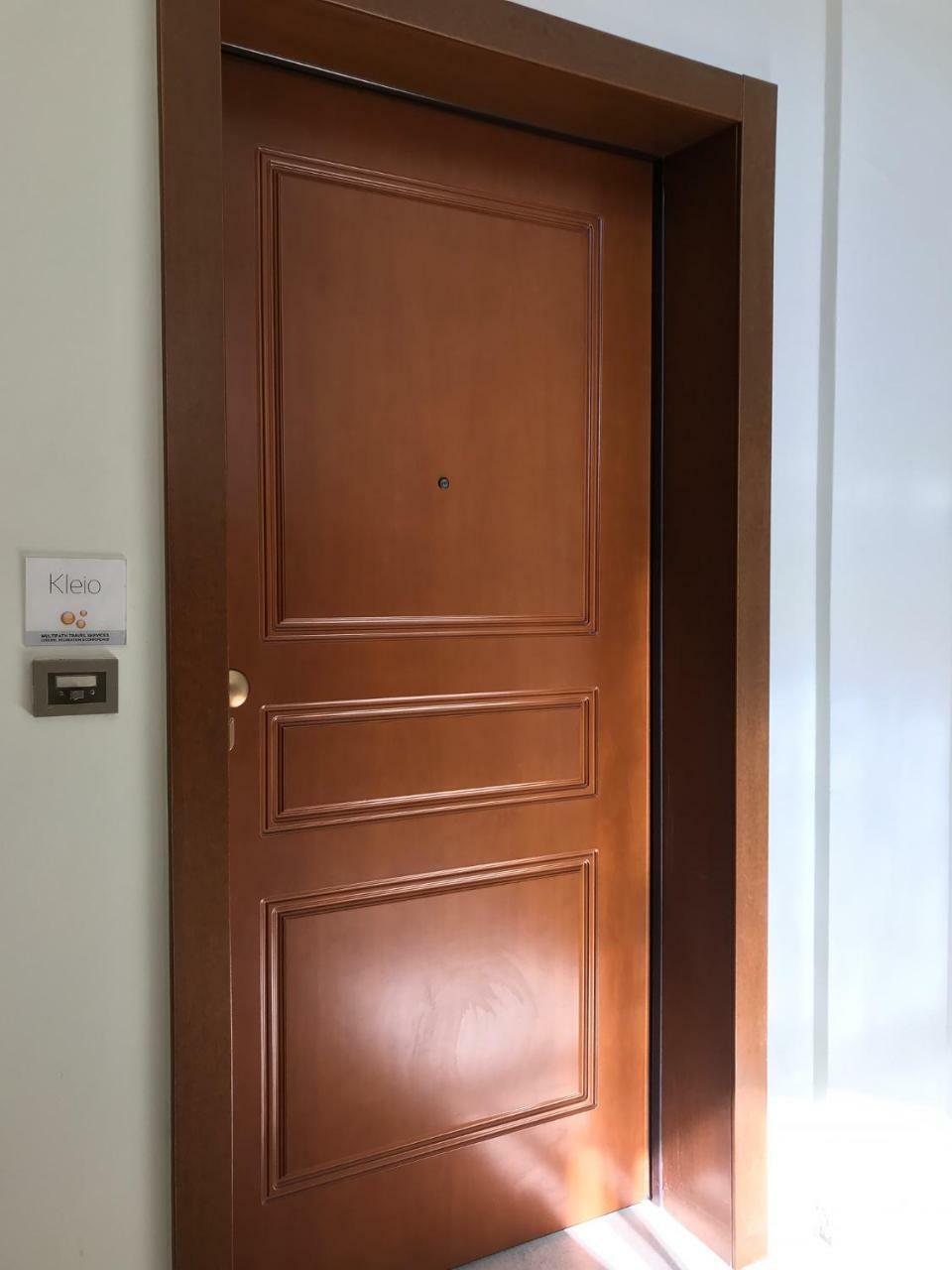 Kleio - Spacious Apartment In Glyfada Athens Exterior photo