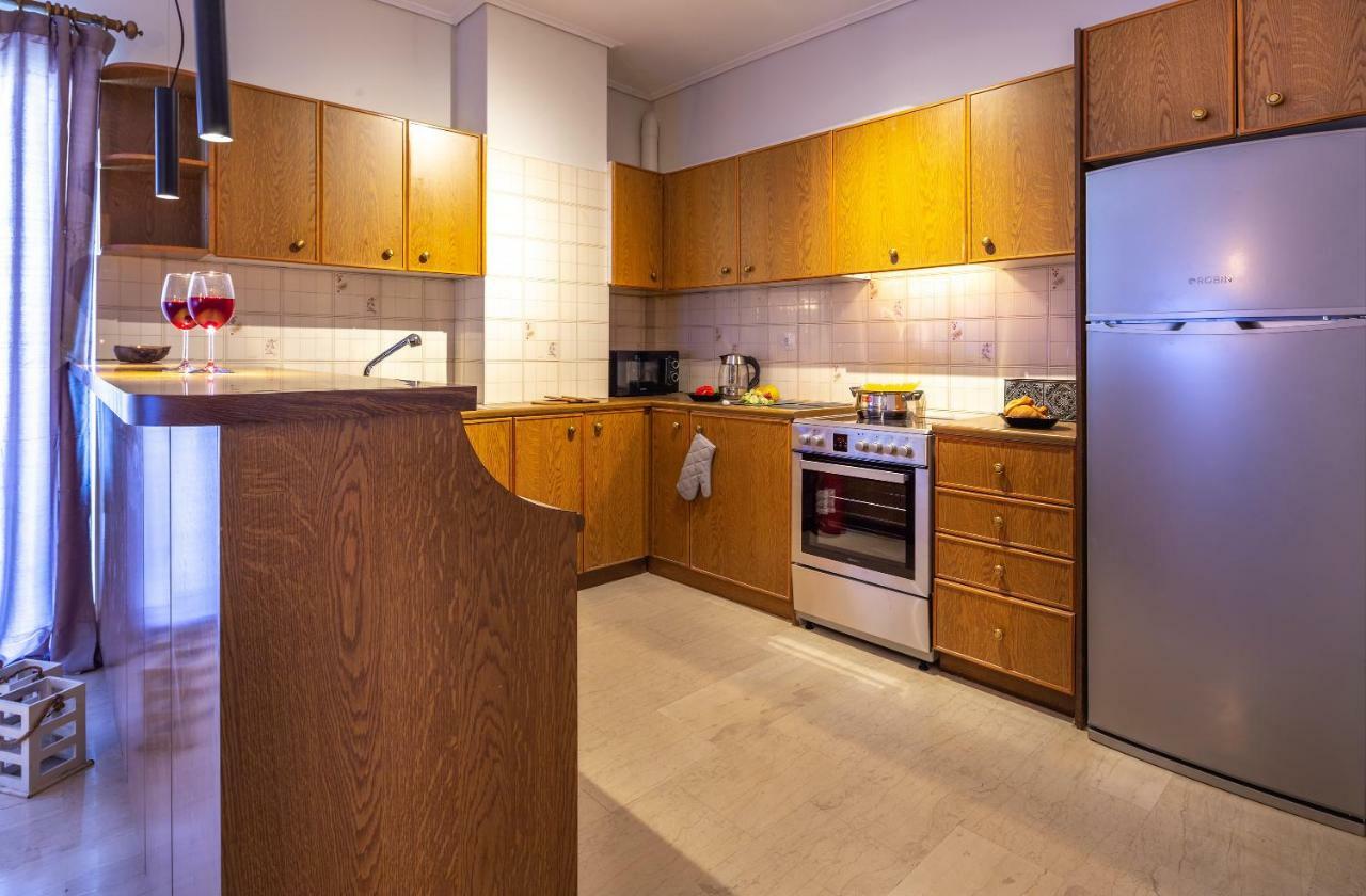 Kleio - Spacious Apartment In Glyfada Athens Exterior photo